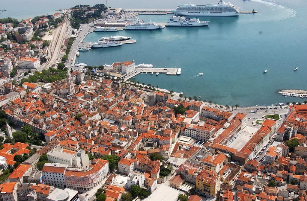 شقة Split Luxury Oasis الغرفة الصورة